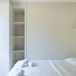 Stylish 2 Bedroom Apartment In Paris