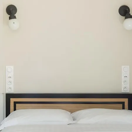 Stylish 2 Bedroom In Casa vacanze *