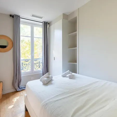 Casa vacanze Stylish 2 Bedroom In Parigi