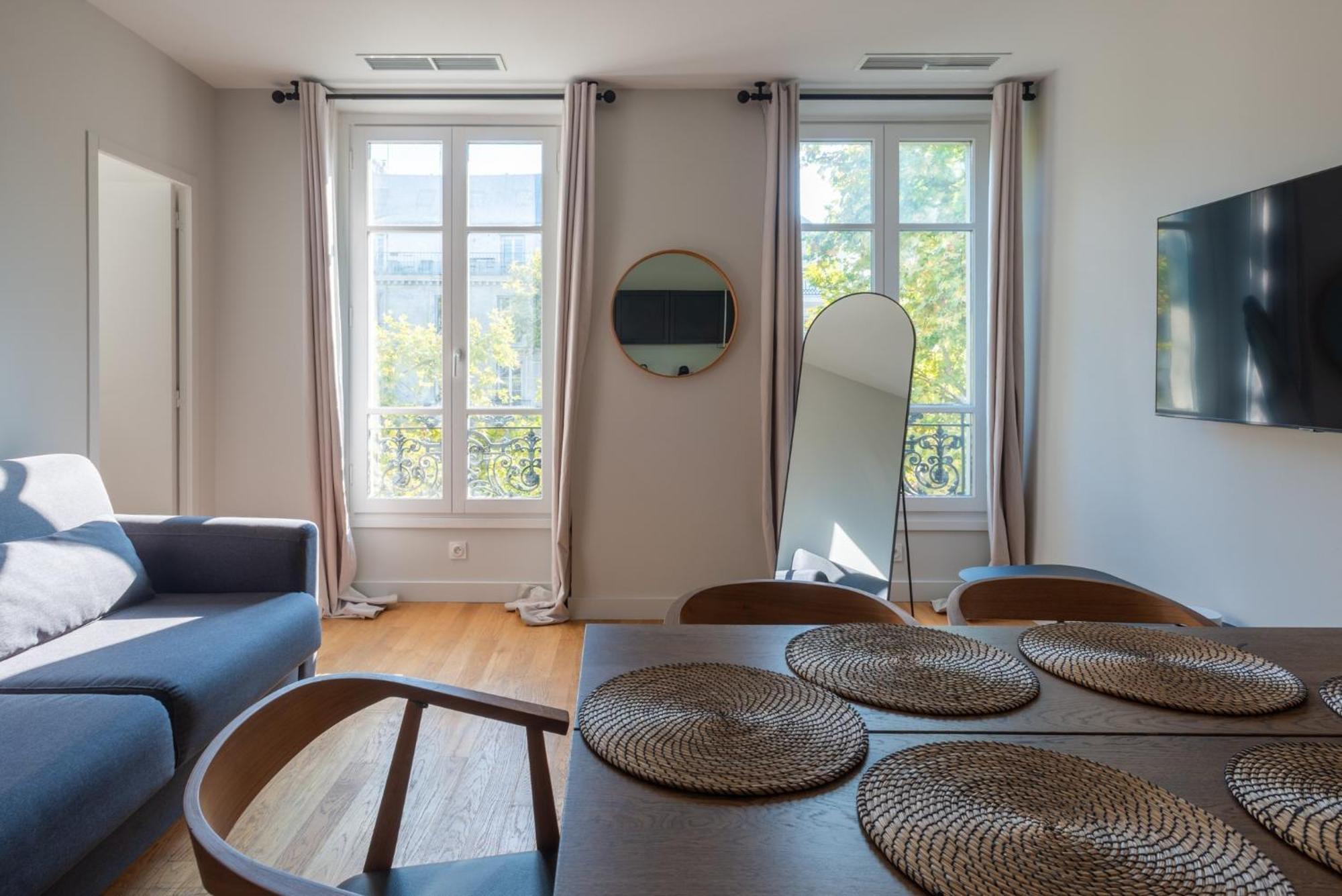 Stylish 2 Bedroom In Casa vacanze Parigi
