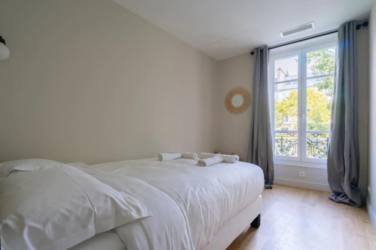 Stylish 2 Bedroom In Appartamento Parigi